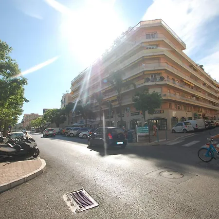 Lägenhet Agreable 2p Moderne En Centre-ville Proche Avec Balcon - Fr-1-196-333